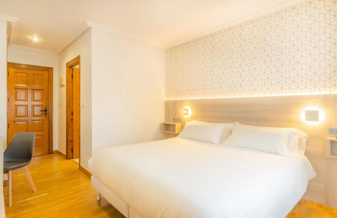 Hostal Gran Duque-1